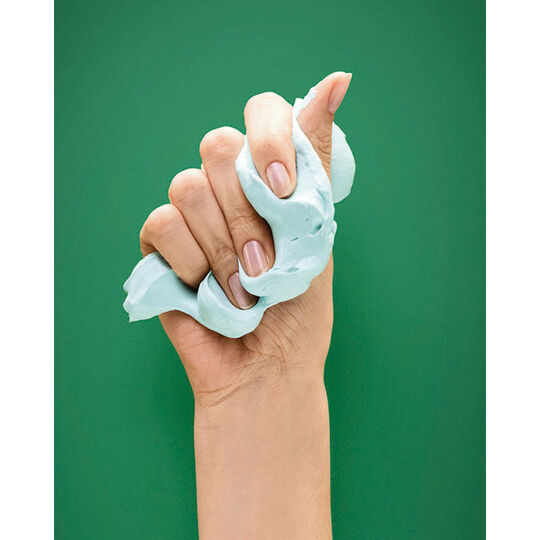 Ultra-starke mattierende Creme Mighty Matte Osis+