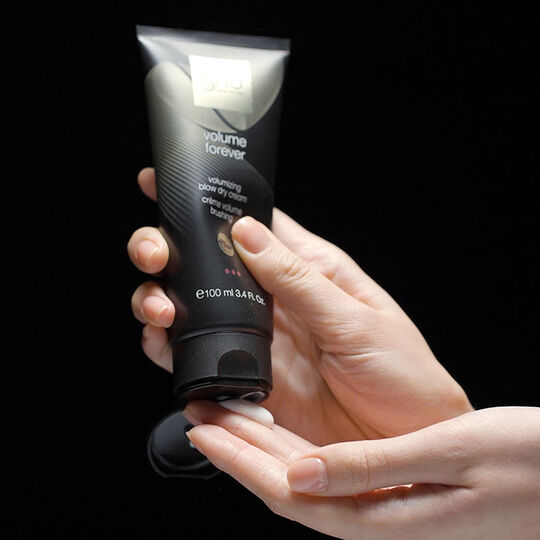 Cr&egrave;me Volume Forever