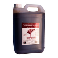 Shampookonzetrat mit Bittermandelduft