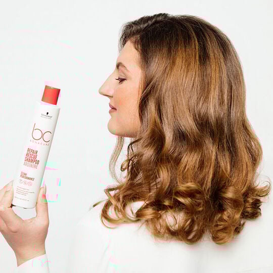 Shampoo f&uuml;r strapaziertes Haar BC Repair Rescue